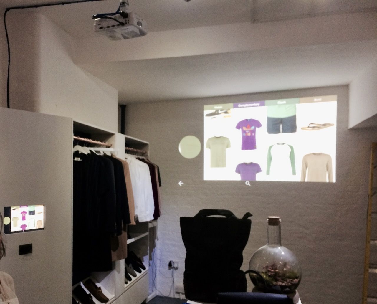 Snap Fashion Interactive Installation